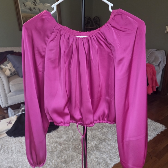 Rachel Zoe Hot Pink Satin Off-Shoulder Drawstring Crop Top - Picture 2 of 4